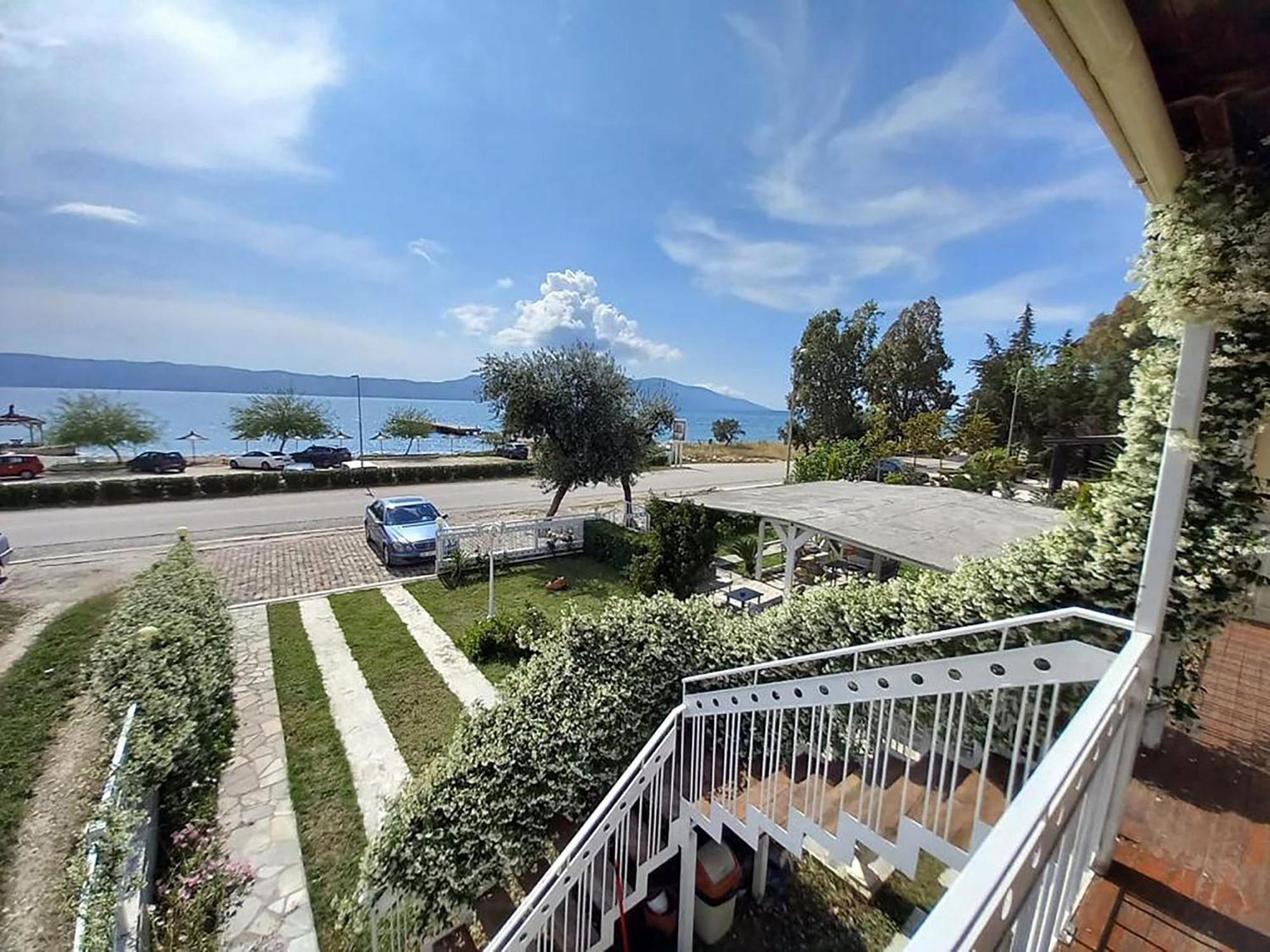 Nili Hotel Vlorë Eksteriør billede